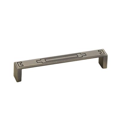 China Industrial High Quality Zinc Alloy Furniture Hardware Kitchen Handles for sale