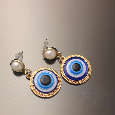 China Manufacturer Of Custom Alloy Evil Eye Gold Plated Round Evil Eye Pearl Devil's Eye Earrings For Women for sale