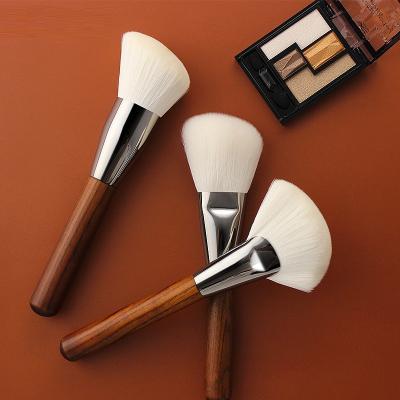 China Luxury High End Custom Fan Brush BELLEZA Natural Goat Makeup Brushes Professional for sale