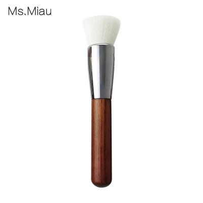 China Fan brush Mme Miau customs fine brochas high end maquillaje and uniform powder brush makeup products for sale