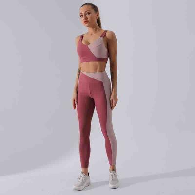 China Beautiful Breathable Back Contrast Stitching Yoga Sets Breathable Solid Vest +Leggings Pants Fitness Running Clothes Gym Tops Sportswear for sale