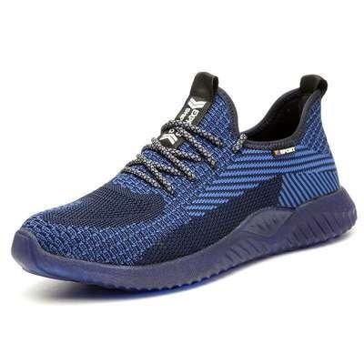 China Protection Against Non Slip Safety Shoes Super High Quality Lightweight Sports Shoes For Man for sale