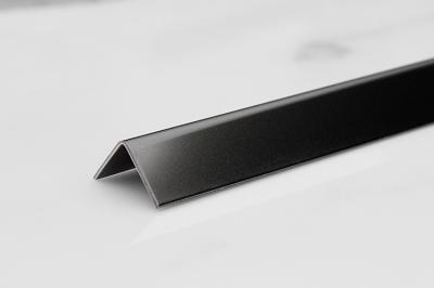 中国 ミラーの表面2438mmのステンレス鋼のタイルはSS304Lのタイルのストリップを整える 販売のため