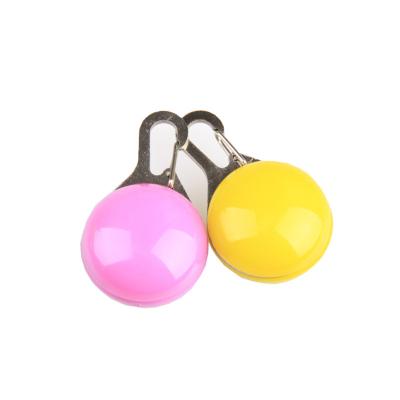 China LED Pet Plastic Flashing Safety Light, Detachable LED Dog Tag Light for Dog Collar Dog Lights for Night Walking for sale