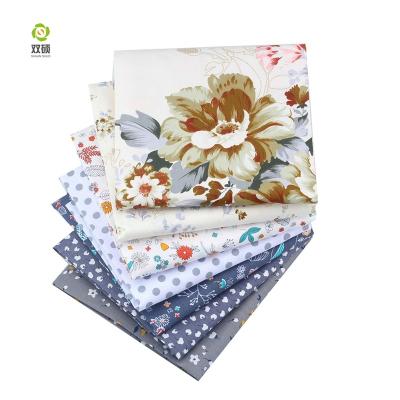 China breathable & High Quality Quilting Cotton Fabric Eco-friendly Floral Printed Quilting Home Textiles For DIY Sewing Crafts for sale