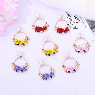 China FASHIONABLE Crystal Earrings Wild Gemstone Stud Drop Shaped Earrings For Women for sale