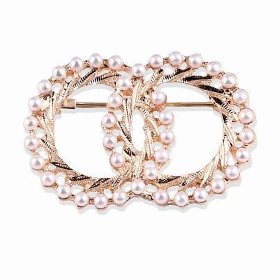 China Fashion Elegant Pearl Brooch Top Quality Luxury Atmospheric Jewelry for sale