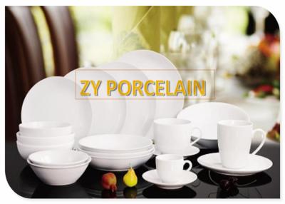 China Smooth Surface Ceramic Dinnerware Sets Strong Lead - Free Low Heat Conductivity for sale