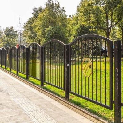 China Easily Assembled Curve Top Decoration Iron Fence for sale