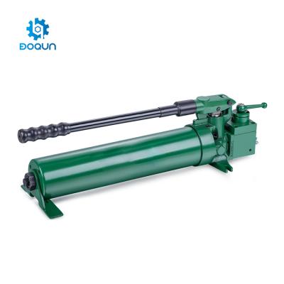 China Double Machining Hydraulic Cylinder P84 High Pressure Acting Hand Pumps for sale