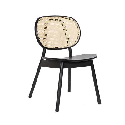 China Nordic Style Rattan Solid Wood Chair Home Living Room Leisure Handmade Minimalist Minimalist Dining Chair for sale