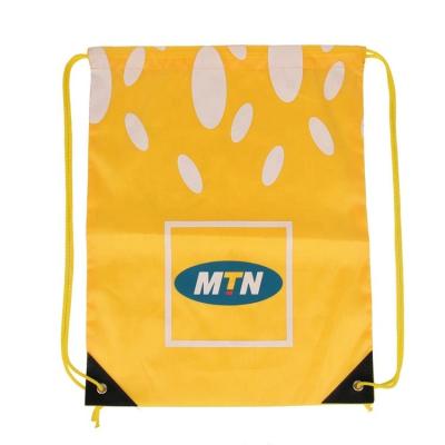 China Custom Yellow Sports Gym Gift Bag 210D Polyester Waterproof Drawstring Bag With Logo for sale