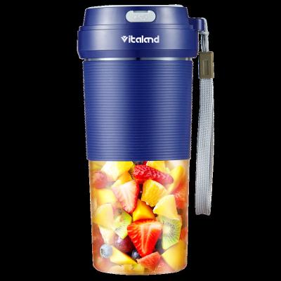 China Outdoor Most Popular Portable Manual Juicer Smoothie Blender Cup Juicer For People for sale