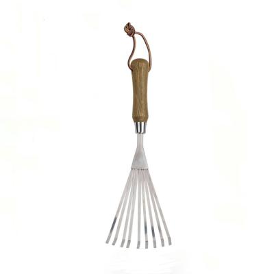 China Ash Wood Garden Hand Shrub Rake, Stainless Steel Head, FSC Short Ash Wood Handle with Leather Wrist Strap for sale