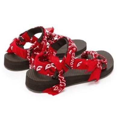 China 2021 New Arrival Anti-odor Women Bandana Thick Bottom Flat Sandals Soft Single Open Toe Beach Slides Big Size for sale