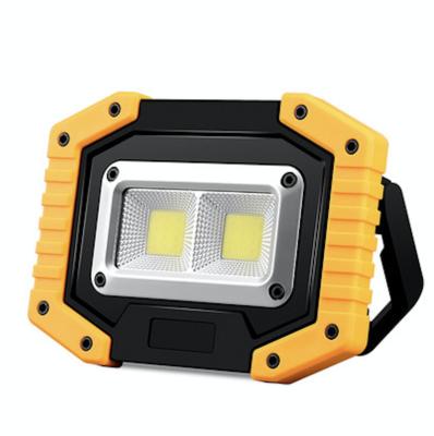 China LANDSCAPE NEW ORIGINAL50w led rechargeable floodlight led rechargeable light and original and new flood light illuminations for sale