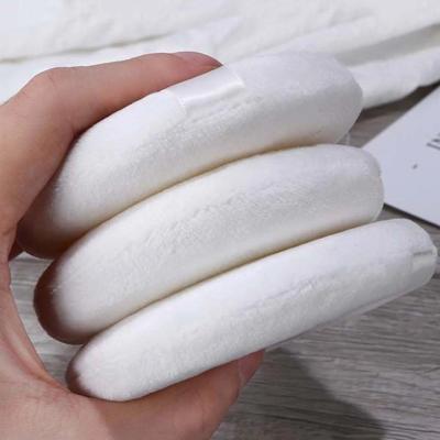 Cina HCS Super Skin-Friendly Cosmetic Big Puff Flocking Air Cushion Powder Puff Plush Honey Powder Cake Special Sponge Loose Makeup Tool in vendita