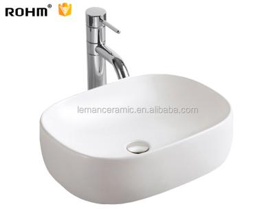 Cina LM-336 Modern Ceramic Sink Bathroom Sink Basin Countertop Sink Eco-friendly in vendita