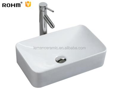 Cina LM-337 Bathroom Basin Counter Basin Eco-friendly Modern Bathroom Sink Ceramic Toilet Sink Bathroom Sink in vendita