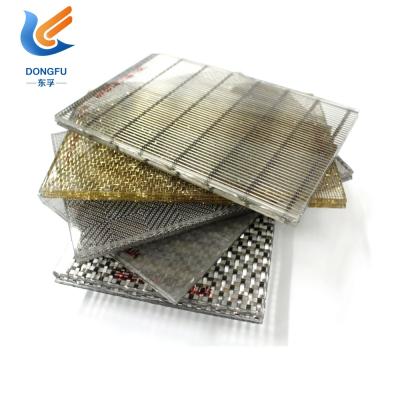 China Decorative Wire Mesh Glass For Windows Decoration for sale