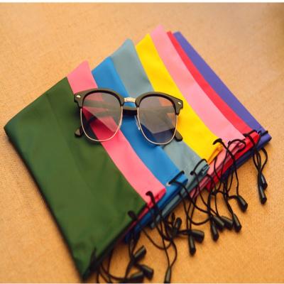 China Professional Custom Microfiber Sunglass Bag Fancy Girls Neoprene Glasses Pouch for sale