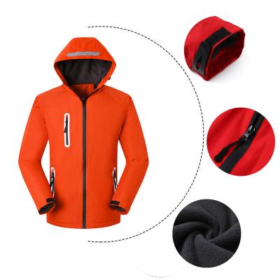 China Good Cold Weather Anti-UV Fashionable Outdoor Snow Increasing Clothing Recommendations Men's Camping Equipments Walking Trekking Wear Online for sale