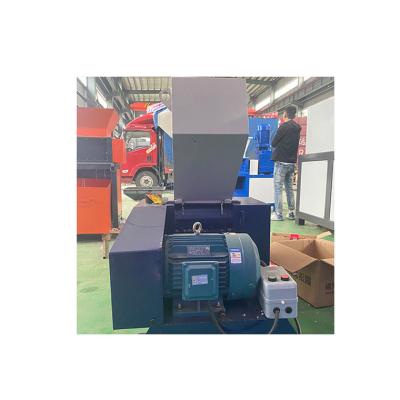 China High efficiency safety long life tire machine car tire crusher scrap tire crusher machine for sale plastic crusher machine reuse recommended for sale