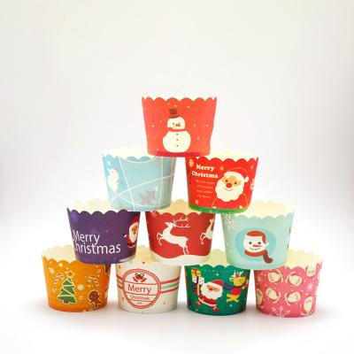 China Christmas Disposable Decorating Muffin Paper Cupcake Grease Liners for sale