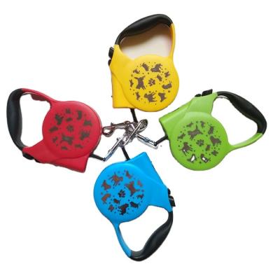 China Custom Luxury Spring Automatic Retractable Dog Leash DETACHED with Lightweight Led Retractable Dog Leash for sale