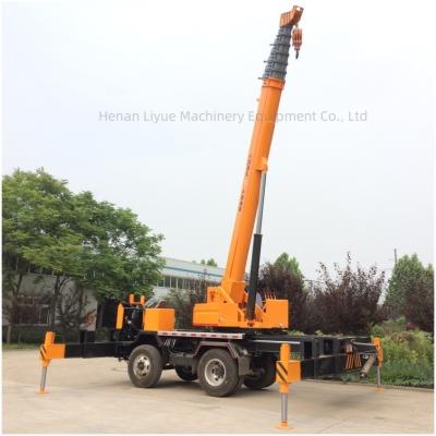 China 12 Ton Homemade Chassis Boom Truck Crane For Construction Projects for sale