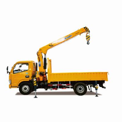 China 5 Tons Telescoping Boom Truck Mounted Crane For Sale 4*2 Cargo Truck With Crane for sale