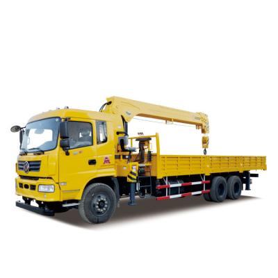 China 12 ton telescopische boom makkelijk te bedienen Dongfeng 6x4 truck gemonteerde kraan Te koop