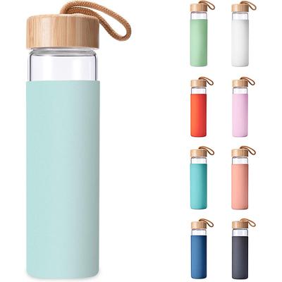 China 20 Ounce BPA Silicone Sleeve Borosilicate Glass Viable Free Water Bottle With Bamboo Lid for sale