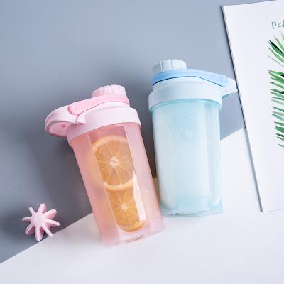 China Viable Custom Logo Water Drink Gym Protein Shaker Bottle Plastic Portable Shaker Bottle With Ball for sale