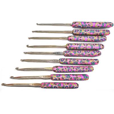 China SHELIKE Accessories New Style Sweater Needles 9 Pcs Printed Aluminum Soft Crochet Hook Sewing Set for sale