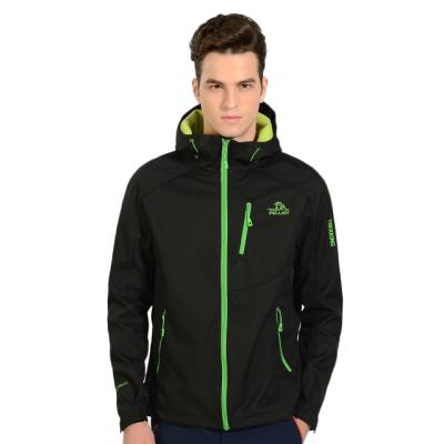 China Breathable Wholesale Custom Softshell Jacket Men Custom Softshell Jacket for sale