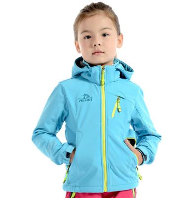 China 2021 Latest Anti-wrinkle Kids Fashionable Outdoor Wear Softshell Jacket for sale