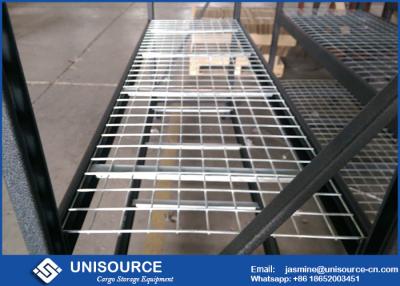 China Unidades industriais do shelving de Longspan do enrugamento preto com Boltless ajustável à venda