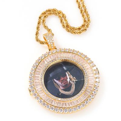 China FASHIONABLE Hot Selling Round Flip Photo Frame Pendant With Wand Zircon DIY Photo Necklace Creative Hip Hop Jewelry for sale