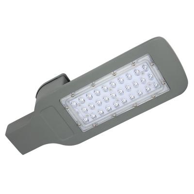 China high lumen 30w led street light energy saving square and road illumination smart design 30w led street light for sale