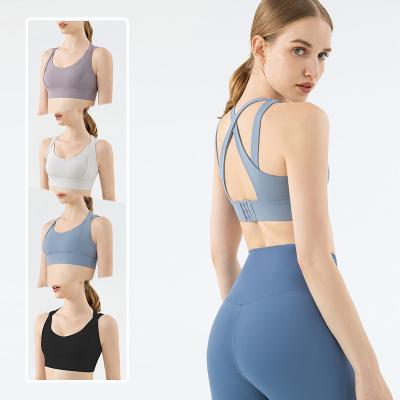 China Breathable High Quality Fashion Yoga Bra Recreational Comfortable Customizable Adult Gym Wear Set for sale