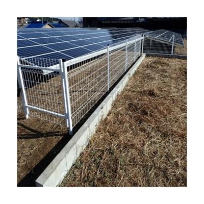 China Easily Assembled Galv Project Open Field Construction Hot Dipped Solar Windproof Fencing Mesh Mask Fence for sale