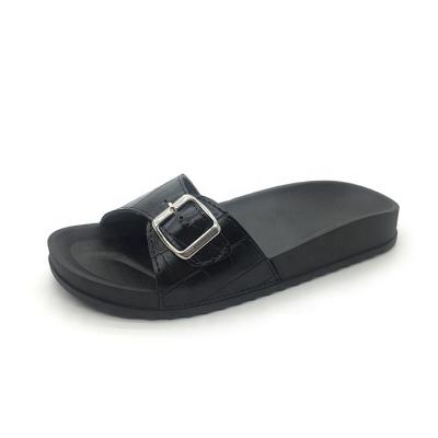 China Fashion Trend OEM Factory Directly Open Toe Women's Toe Slides For Beasch Buckle Flat Sole Slipper Slides for sale