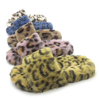 China Fashion Trend Fashion Design Winter Faux Fur Slippers Girls Kids Slippers for sale