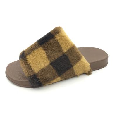 China Fashion Trend 2021Fashion Winters Fur Warm Style Slippers For Women Outdoor Slippers Shoes for sale