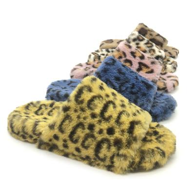 China Fashion Trend Winter Girls Fashion Design Faux Fur New Slips Real Fur Shoes For Bedroom Fuzzy Fur Flat Slppers for sale