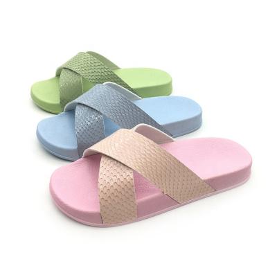 China Home Indoor Outdoor Cross Toe Slides For Summer Beach Fashion Trend Slippers Shoes Kids Open Soft Open Slides Slippers for sale