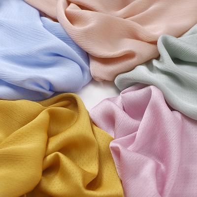 China Fold with new design silk hijab dots shawls malaysia satin fabric fold with dots crepe muslim hijab shawl for sale