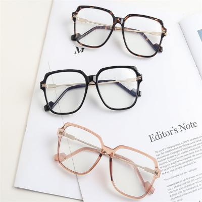 China 2022 European and American classic OPB321 and American classic glass metal PC glass light blocking frame casual fashion optical frame for sale