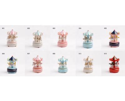 China Customize Musical Songs Carousel Gifts Crafts Wooden Christmas Music Box Carousel Carols for sale